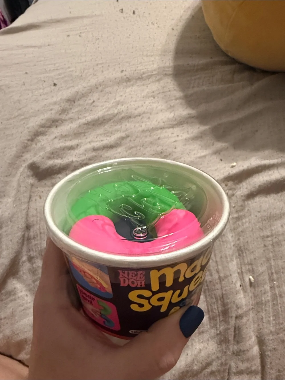Mac N Squeeze
